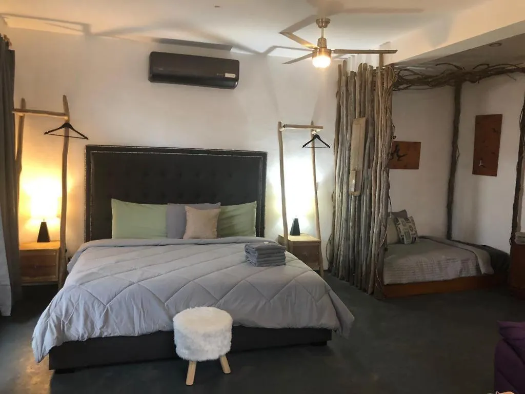 Radio Tulum Hotel